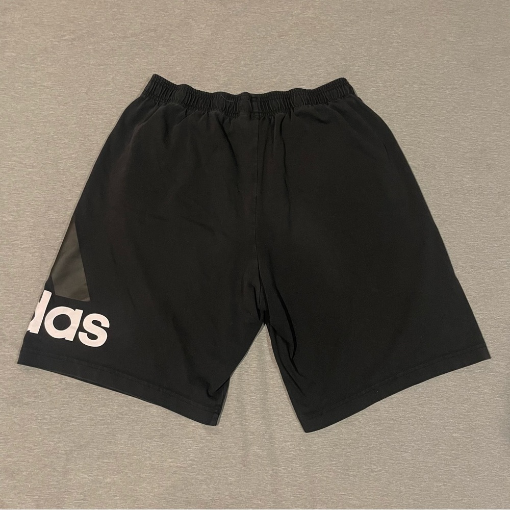 Adidas Black Cotton Blend Athletic Shorts Size Medium Elastic Waist Pockets - Picture 2 of 7